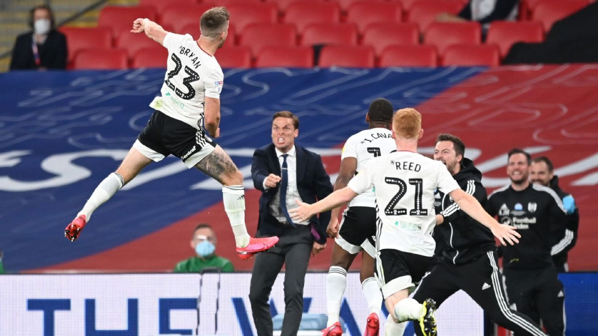 展示了不拘 展示了不拘